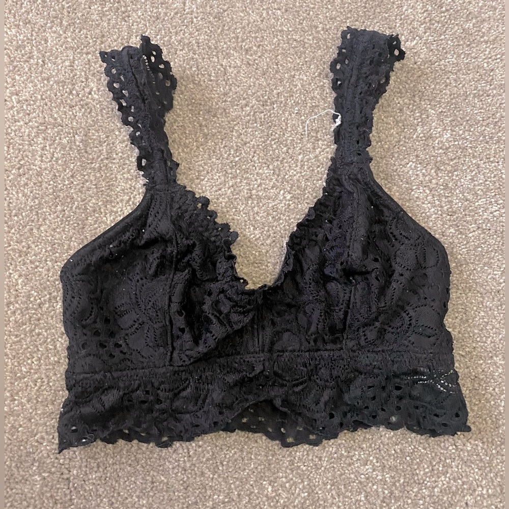 Aeropostale black lace bralette